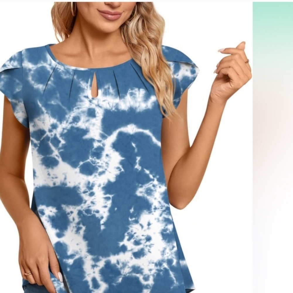 Tie dye petal sleeve blouse